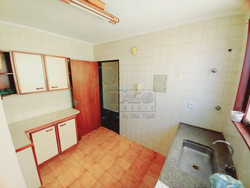 Alugar Apartamentos / Padrão em Ribeirão Preto R$ 850,00 - Foto 4