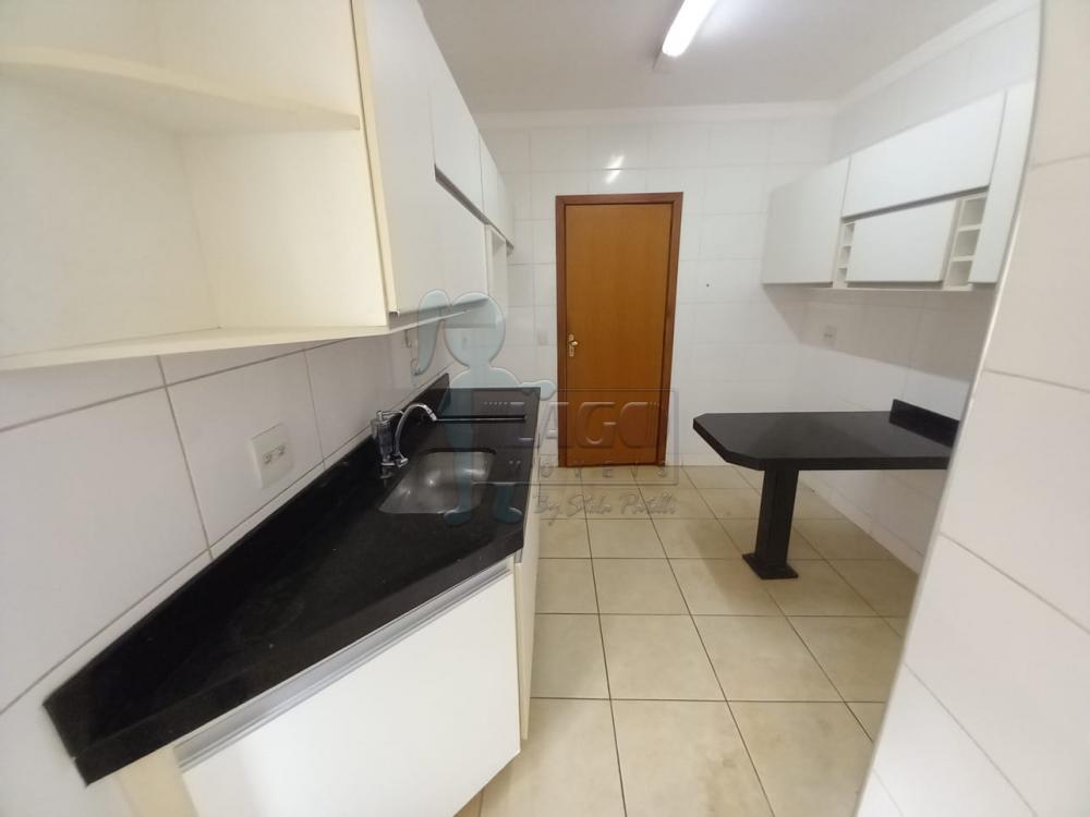 Alugar Apartamentos / Padrão em Ribeirão Preto R$ 2.000,00 - Foto 4