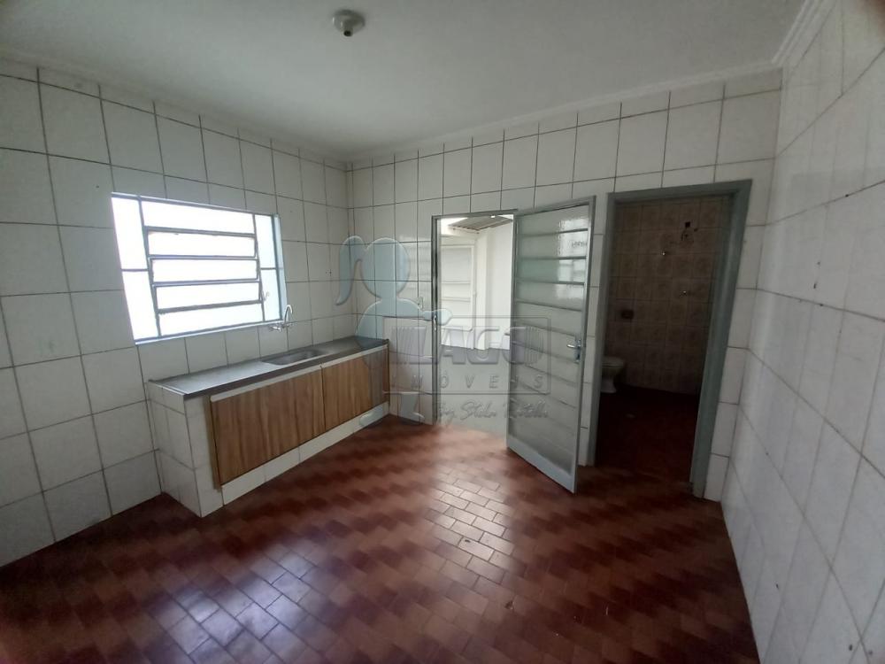 Alugar Casas / Padrão em Ribeirão Preto R$ 1.000,00 - Foto 8