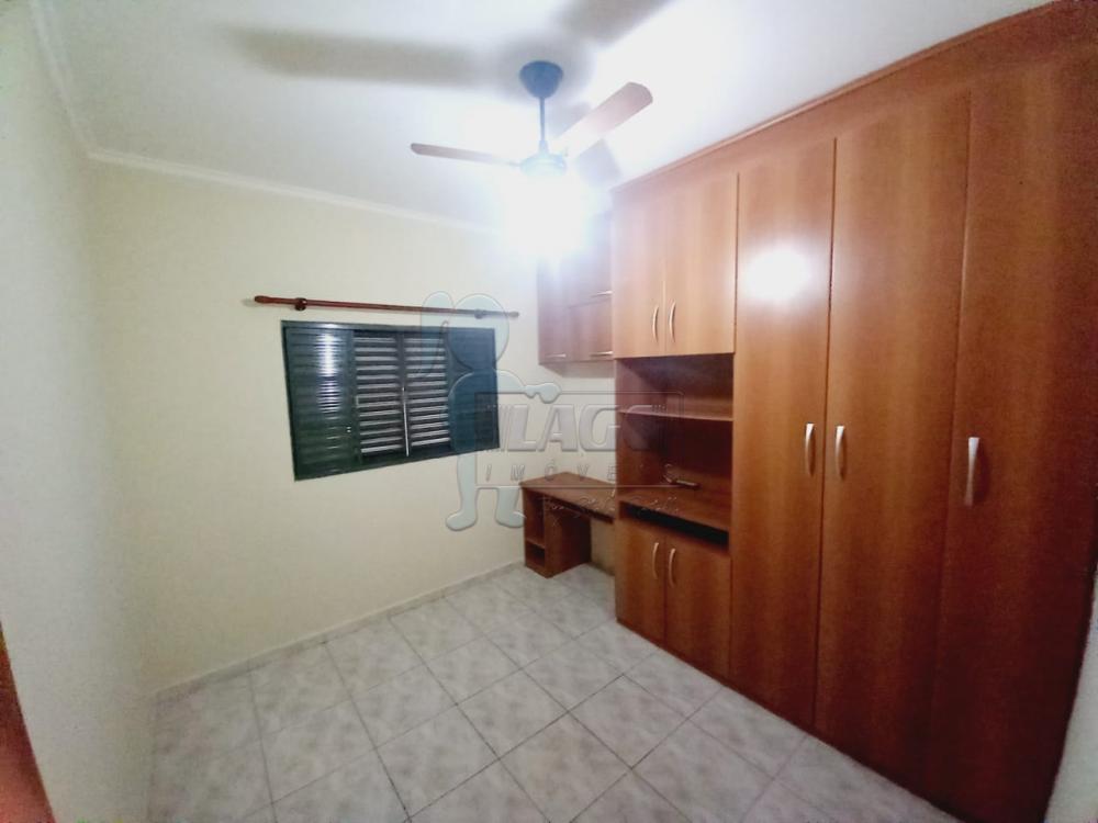 Alugar Apartamentos / Padrão em Ribeirão Preto R$ 1.200,00 - Foto 4