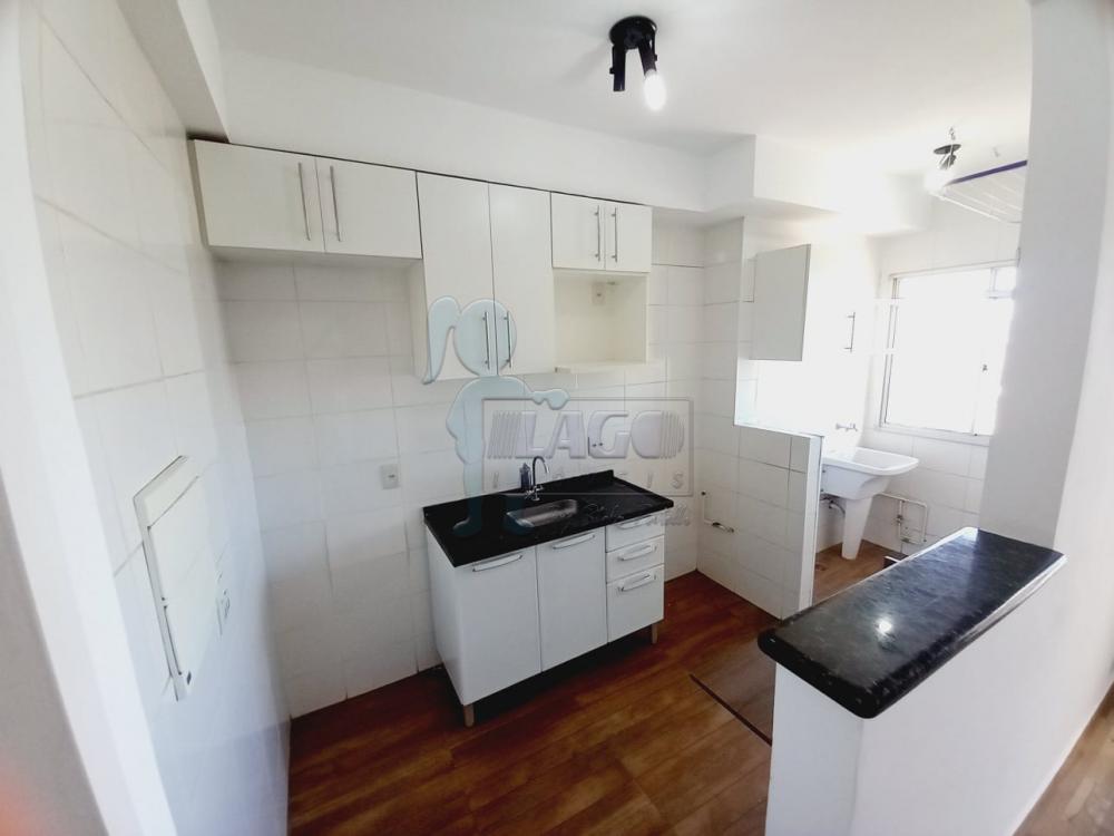 Alugar Apartamentos / Padrão em Ribeirão Preto R$ 850,00 - Foto 3