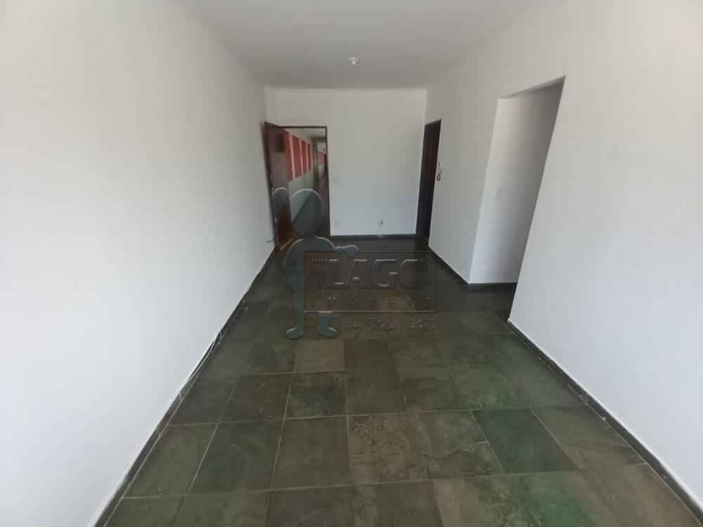 Alugar Apartamentos / Padrão em Ribeirão Preto R$ 650,00 - Foto 2