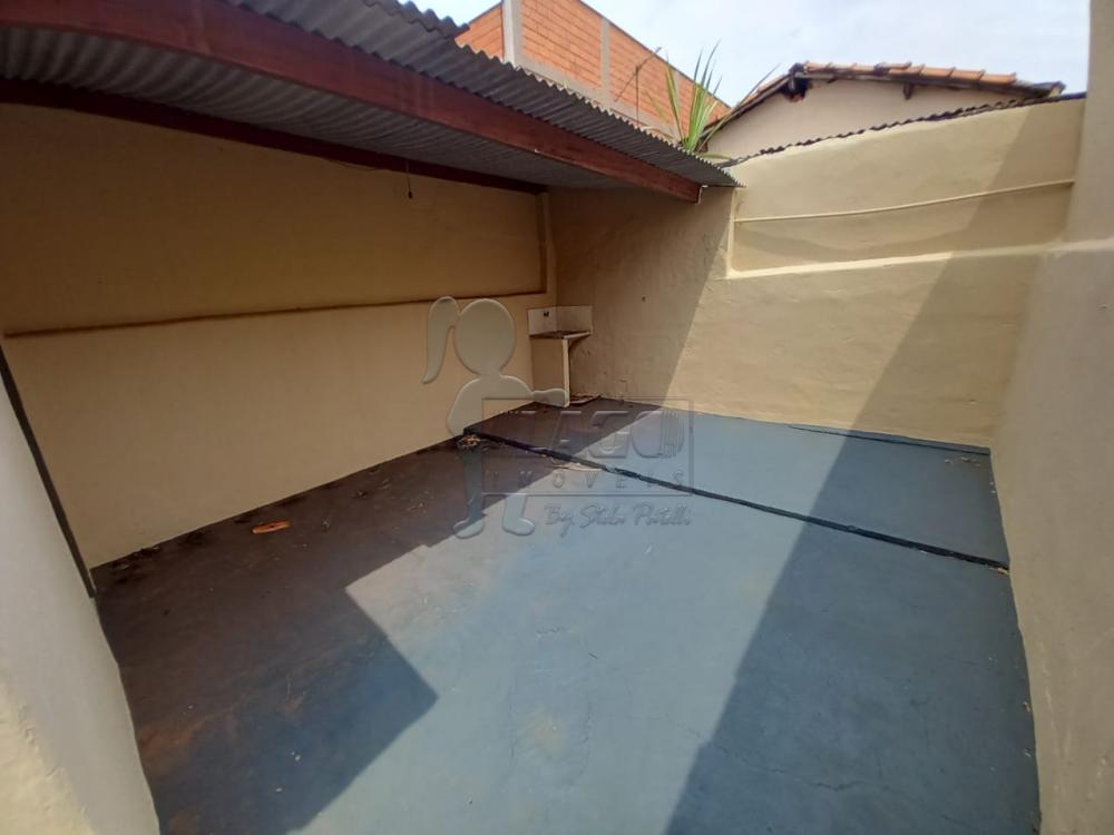 Alugar Casas / Padrão em Ribeirão Preto R$ 850,00 - Foto 9