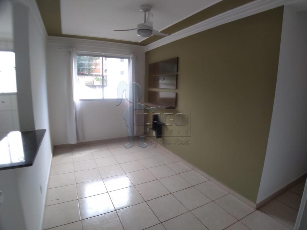 Alugar Apartamentos / Padrão em Ribeirão Preto R$ 800,00 - Foto 1