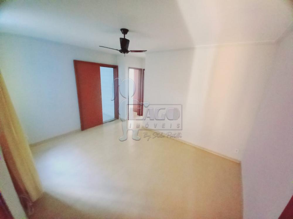 Alugar Apartamentos / Padrão em Ribeirão Preto R$ 750,00 - Foto 2