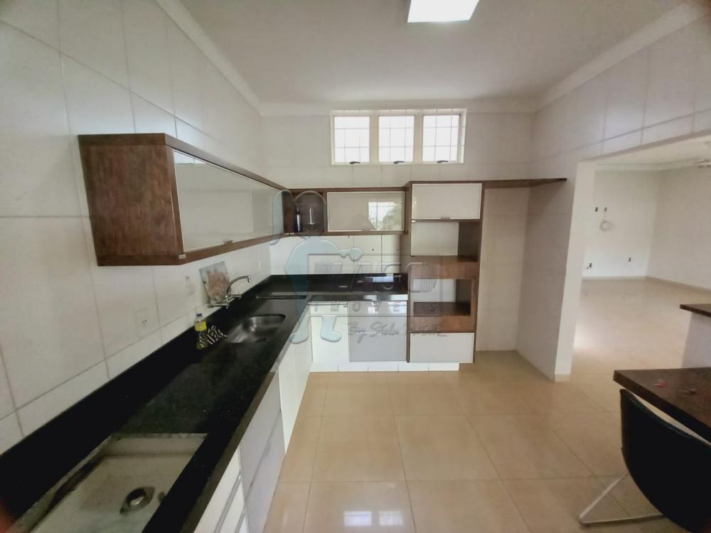 Alugar Casas / Padrão em Ribeirão Preto R$ 2.500,00 - Foto 8