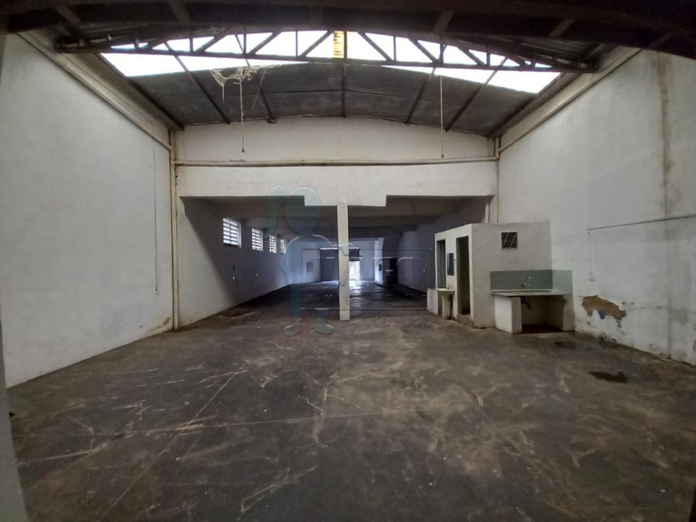 Alugar Comercial / Salão/Galpão/Armazém em Ribeirão Preto R$ 2.700,00 - Foto 6