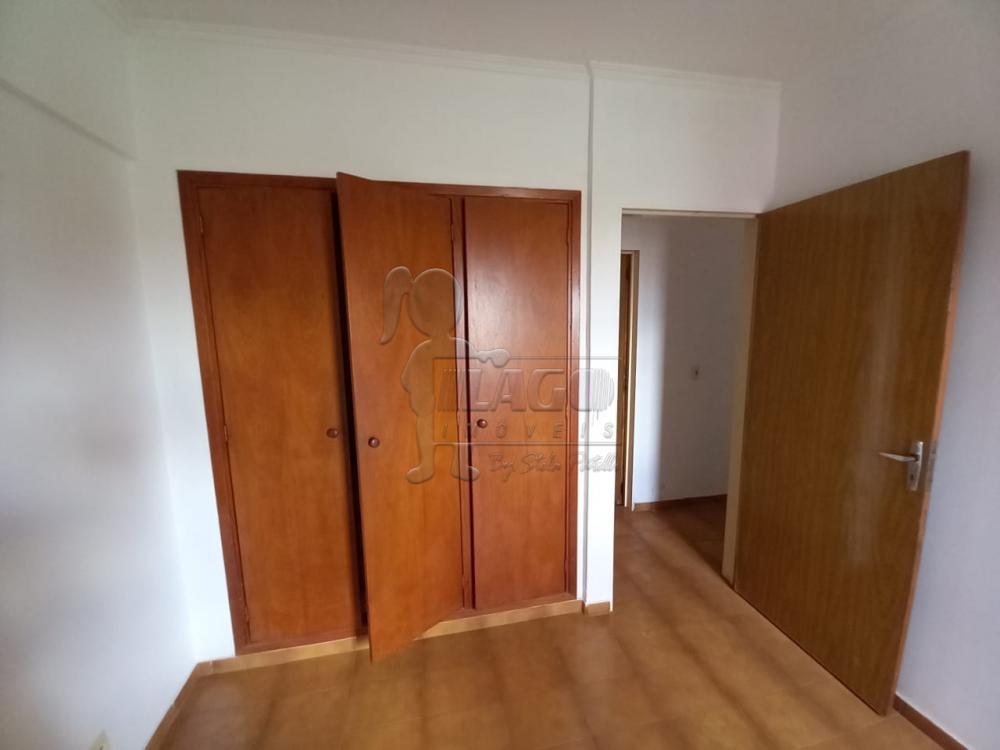 Alugar Apartamentos / Padrão em Ribeirão Preto R$ 900,00 - Foto 5