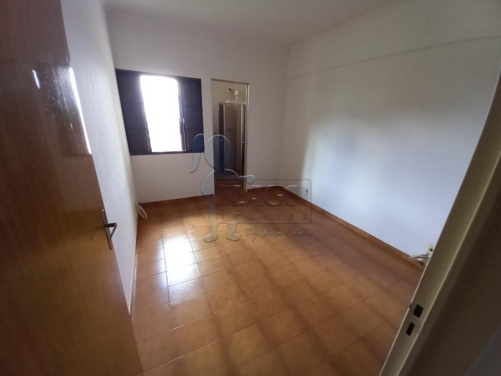 Alugar Apartamentos / Padrão em Ribeirão Preto R$ 900,00 - Foto 3