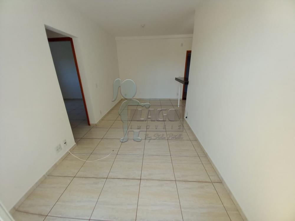 Alugar Apartamentos / Padrão em Ribeirão Preto R$ 1.100,00 - Foto 2