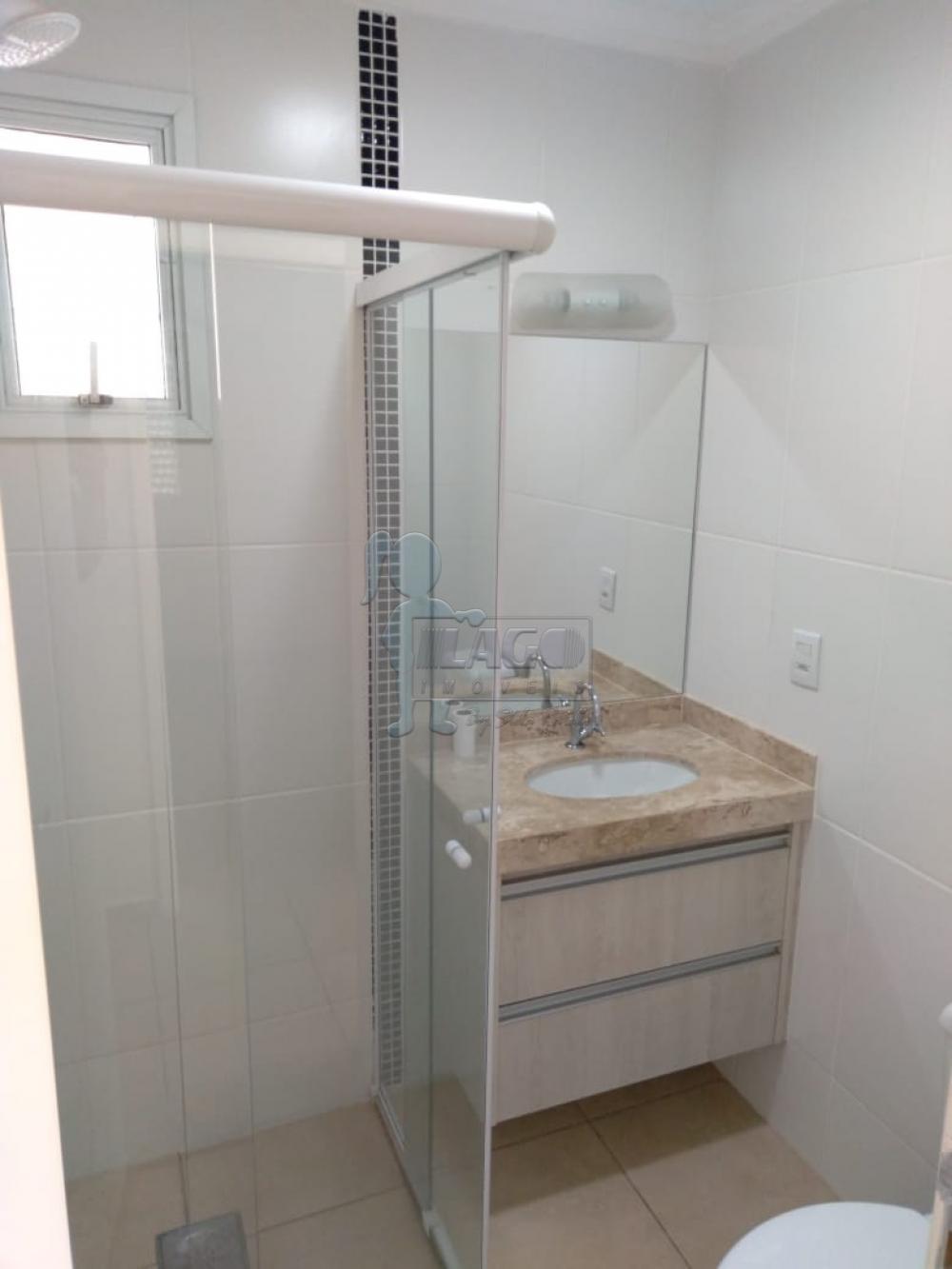 Alugar Apartamentos / Padrão em Ribeirão Preto R$ 1.100,00 - Foto 3