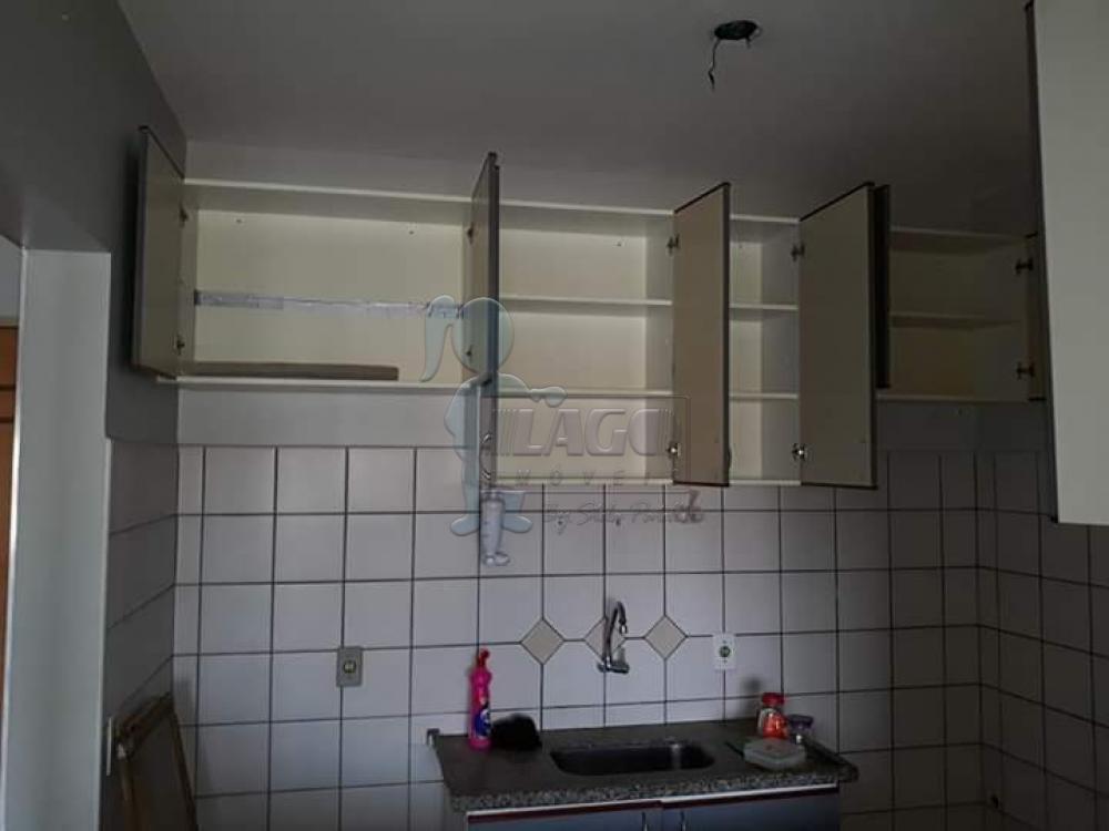 Alugar Apartamentos / Padrão em Ribeirão Preto R$ 900,00 - Foto 18