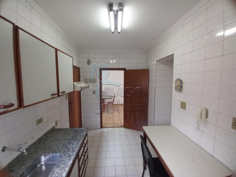 Alugar Apartamentos / Padrão em Ribeirão Preto R$ 1.200,00 - Foto 3