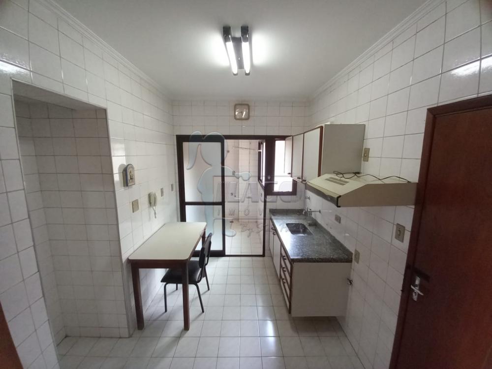 Alugar Apartamentos / Padrão em Ribeirão Preto R$ 1.200,00 - Foto 4