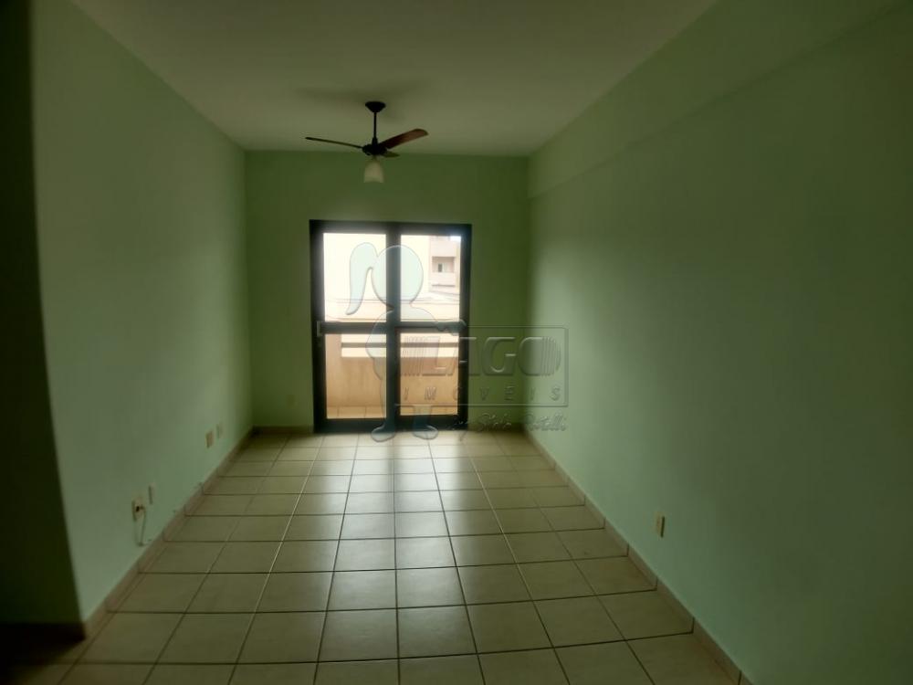 Alugar Apartamentos / Padrão em Ribeirão Preto R$ 1.300,00 - Foto 2