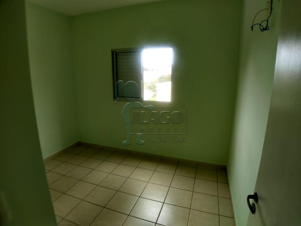 Alugar Apartamentos / Padrão em Ribeirão Preto R$ 1.300,00 - Foto 3