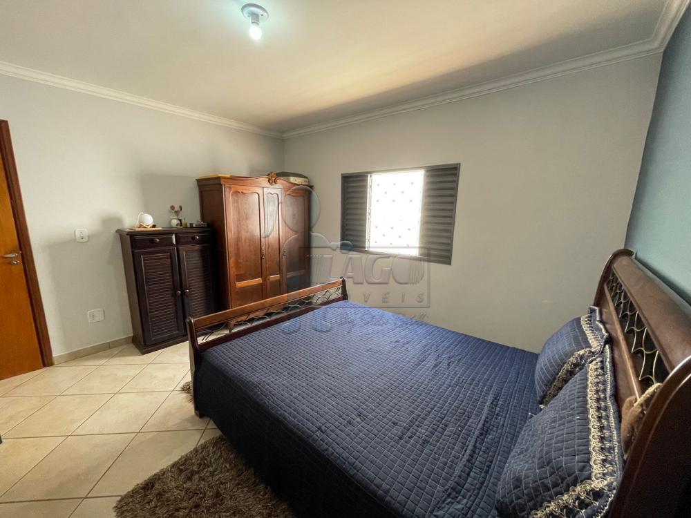 Alugar Casas / Padrão em Ribeirão Preto R$ 900,00 - Foto 11