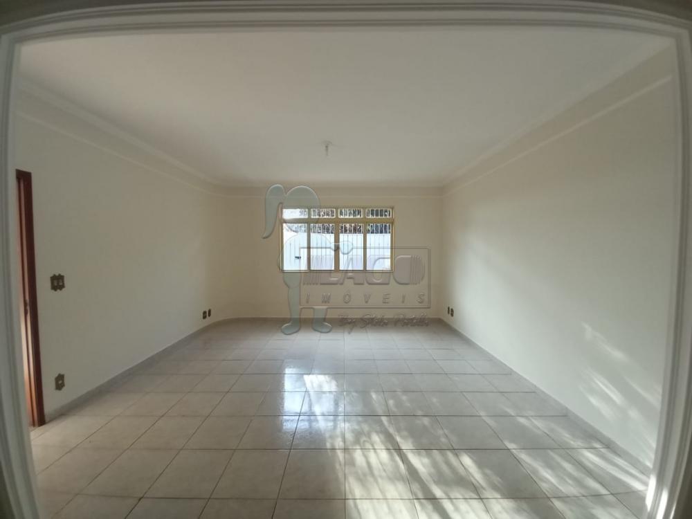 Alugar Casas / Padrão em Ribeirão Preto R$ 2.500,00 - Foto 1