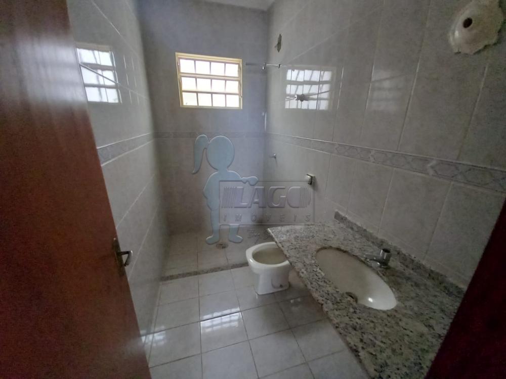 Alugar Casas / Padrão em Ribeirão Preto R$ 2.500,00 - Foto 11