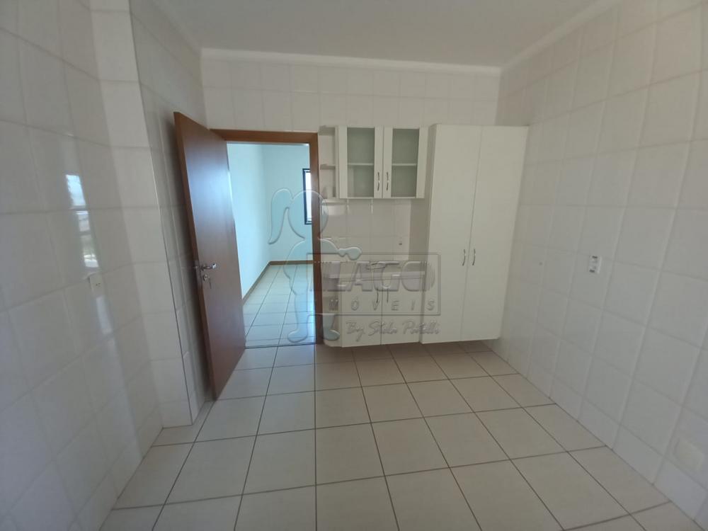 Alugar Apartamentos / Padrão em Ribeirão Preto R$ 3.800,00 - Foto 4