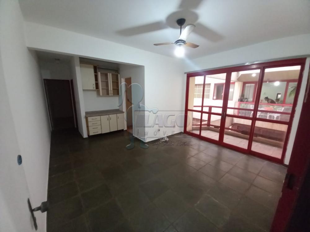 Alugar Apartamentos / Padrão em Ribeirão Preto R$ 550,00 - Foto 1