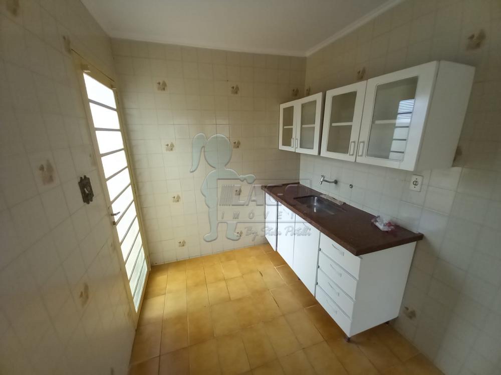 Alugar Casas / Padrão em Ribeirão Preto R$ 1.250,00 - Foto 8