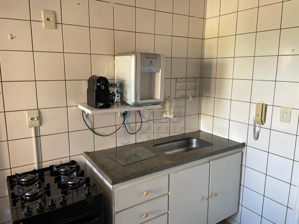 Alugar Apartamentos / Padrão em Ribeirão Preto R$ 1.500,00 - Foto 15