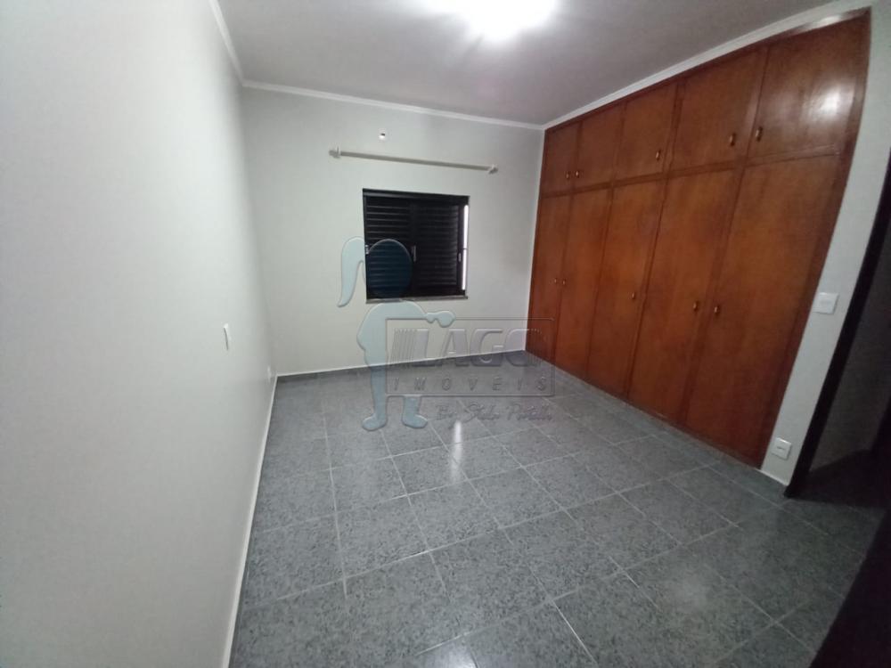 Alugar Casas / Padrão em Ribeirão Preto R$ 2.500,00 - Foto 11