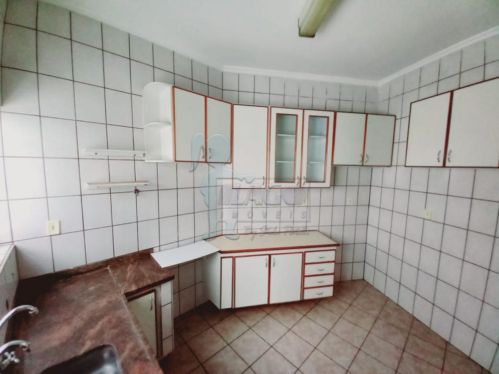 Alugar Casas / Padrão em Ribeirão Preto R$ 3.000,00 - Foto 17