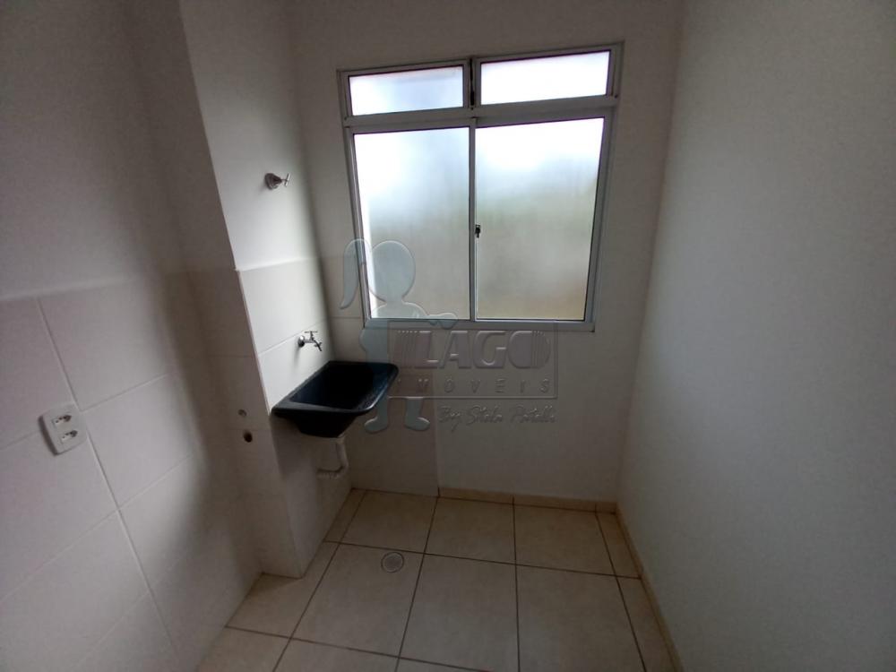 Alugar Apartamentos / Padrão em Ribeirão Preto R$ 1.100,00 - Foto 5