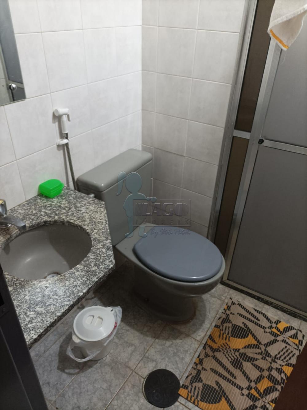 Alugar Apartamentos / Padrão em Ribeirão Preto R$ 700,00 - Foto 13