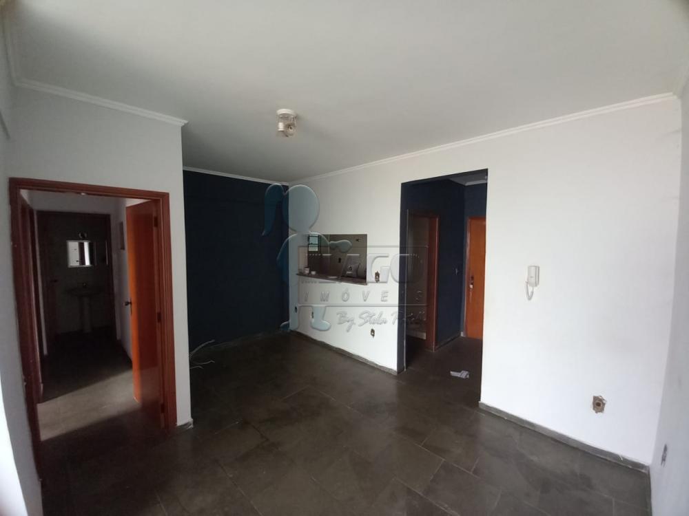 Alugar Apartamentos / Padrão em Ribeirão Preto R$ 800,00 - Foto 4