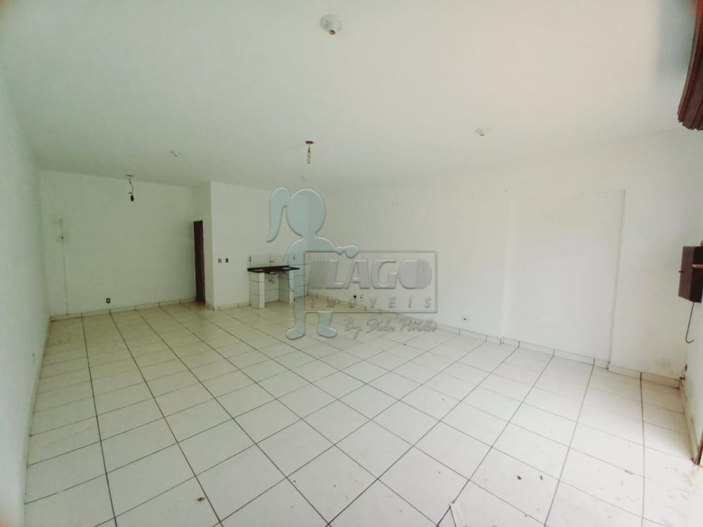 Alugar Comercial / Salão / Galpão em Ribeirão Preto R$ 900,00 - Foto 4