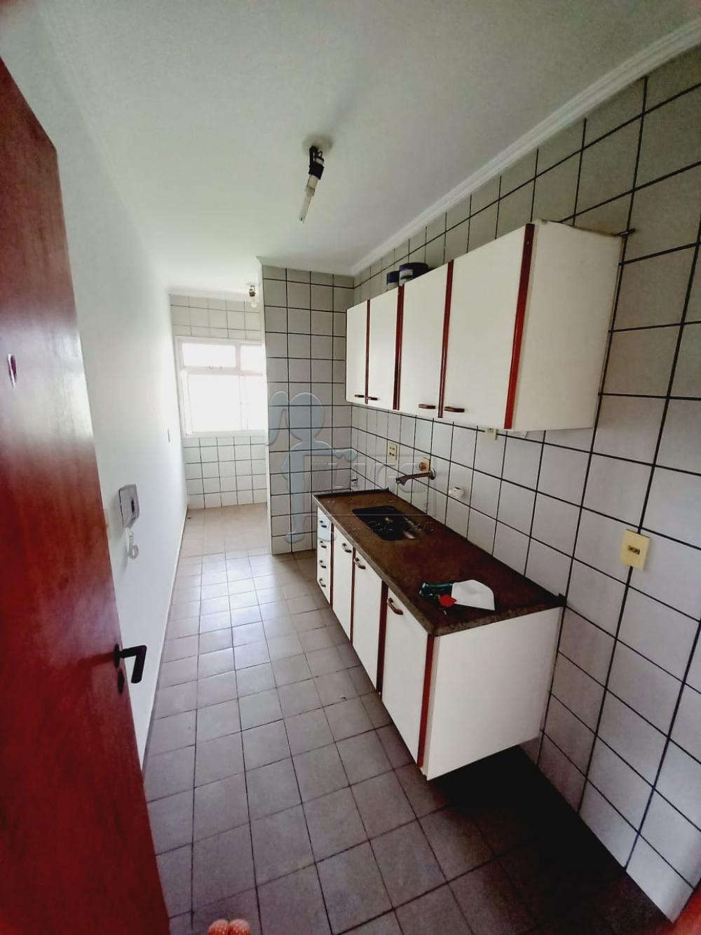 Alugar Apartamentos / Padrão em Ribeirão Preto R$ 800,00 - Foto 4