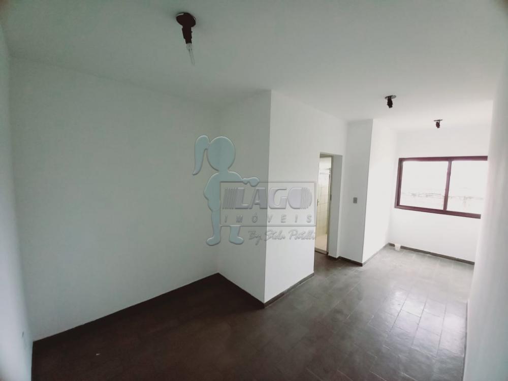 Alugar Apartamentos / Padrão em Ribeirão Preto R$ 800,00 - Foto 1