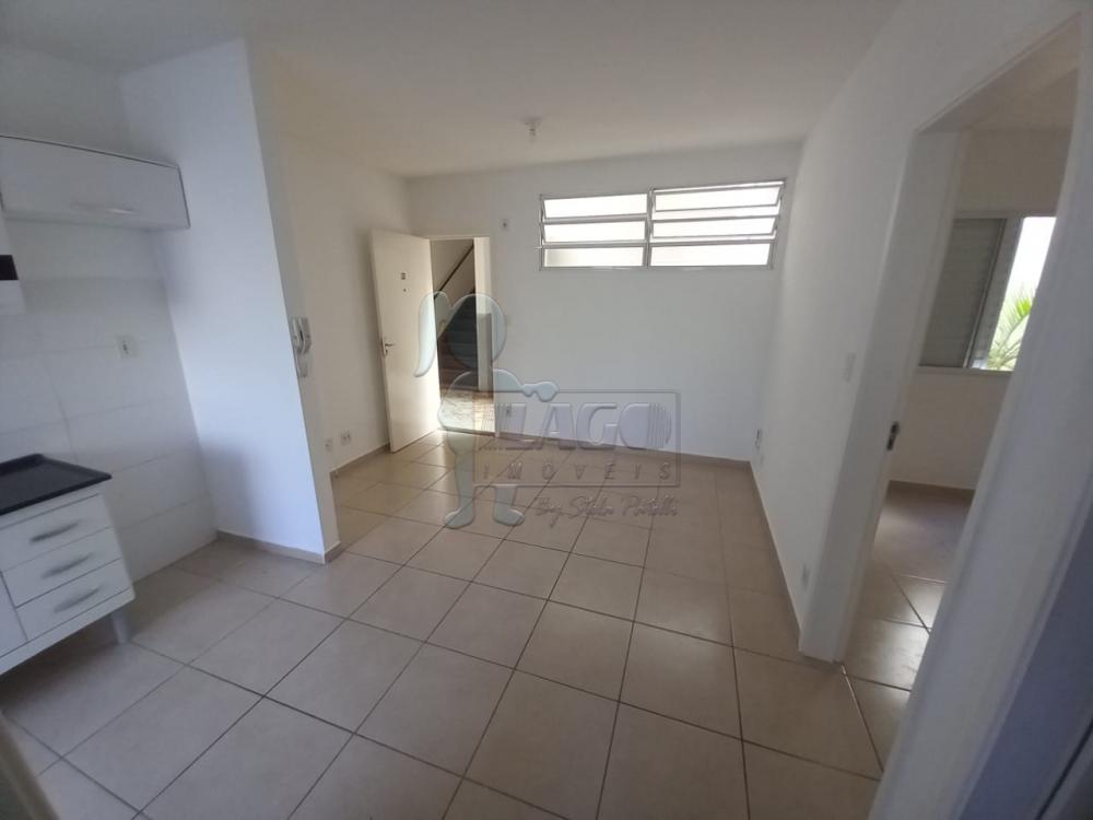 Alugar Apartamentos / Padrão em Ribeirão Preto R$ 700,00 - Foto 2