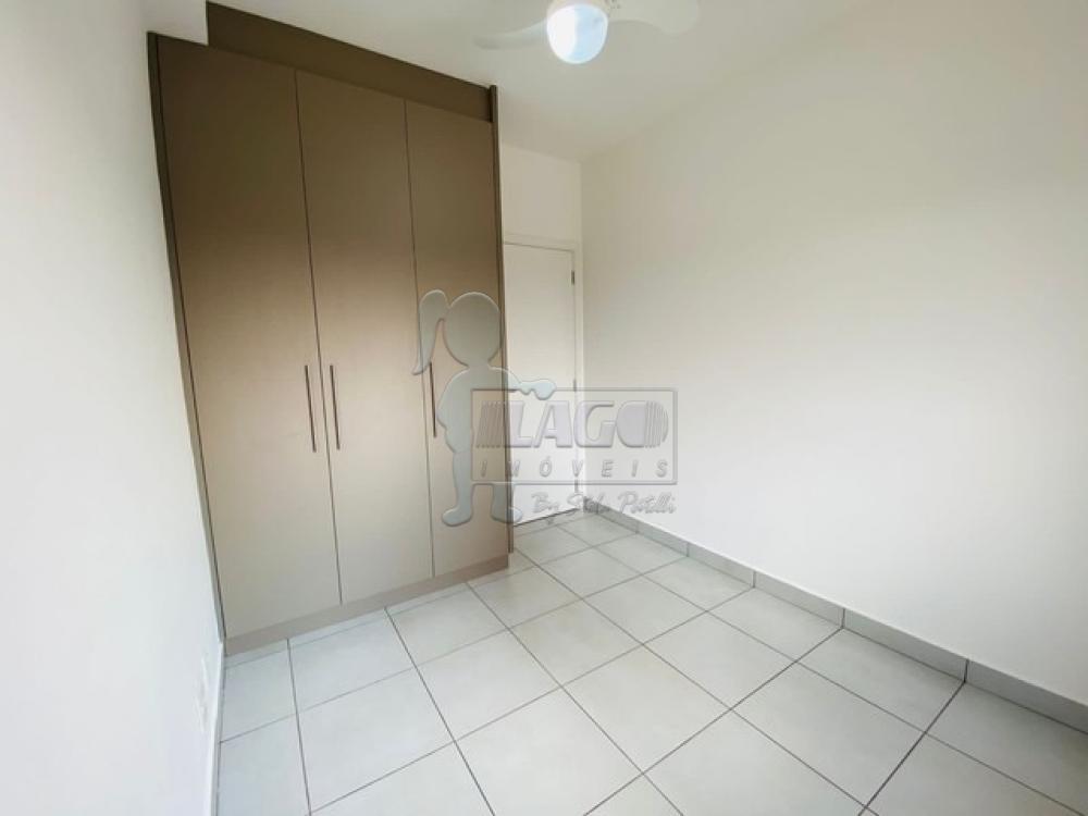 Alugar Apartamentos / Padrão em Ribeirão Preto R$ 1.000,00 - Foto 4