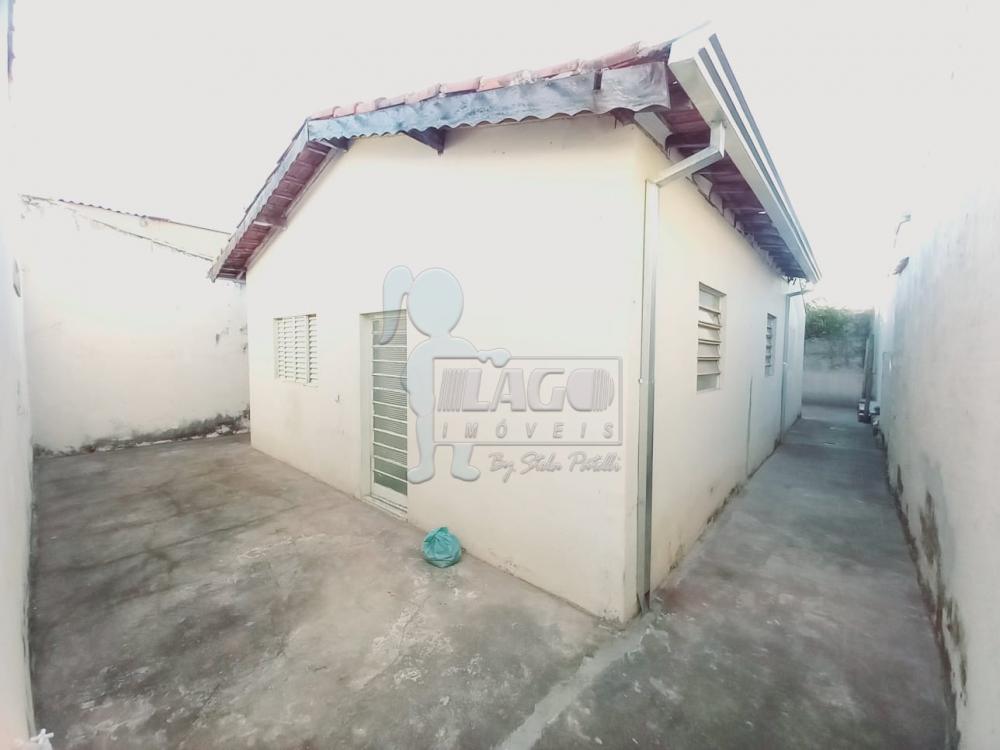 Alugar Casas / Padrão em Ribeirão Preto R$ 900,00 - Foto 13