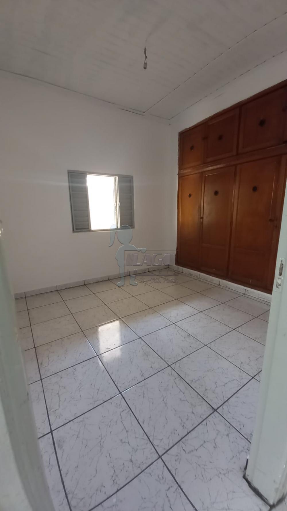 Alugar Casas / Padrão em Ribeirão Preto R$ 2.200,00 - Foto 8