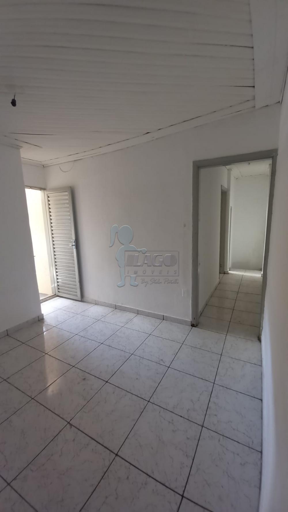 Alugar Casas / Padrão em Ribeirão Preto R$ 2.200,00 - Foto 3