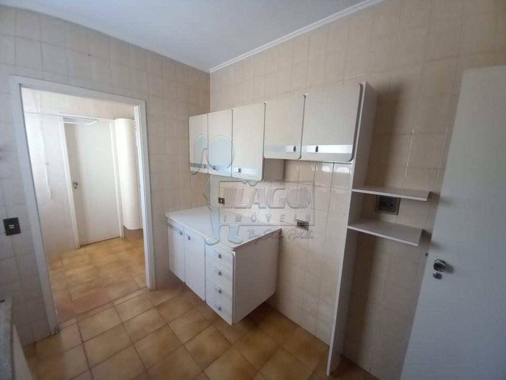 Alugar Apartamentos / Padrão em Ribeirão Preto R$ 850,00 - Foto 3