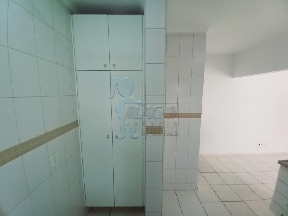 Alugar Apartamentos / Padrão em Ribeirão Preto R$ 1.000,00 - Foto 7