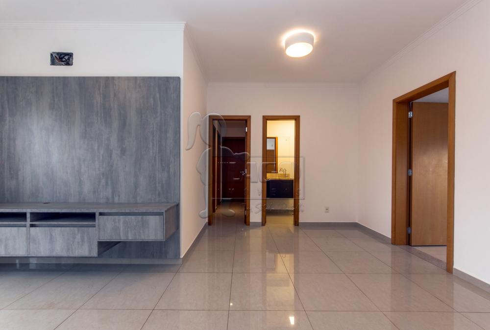 Alugar Apartamentos / Padrão em Ribeirão Preto R$ 2.800,00 - Foto 3