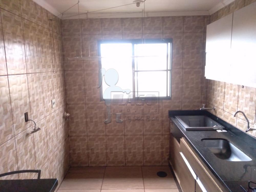 Alugar Apartamentos / Padrão em Ribeirão Preto R$ 600,00 - Foto 4