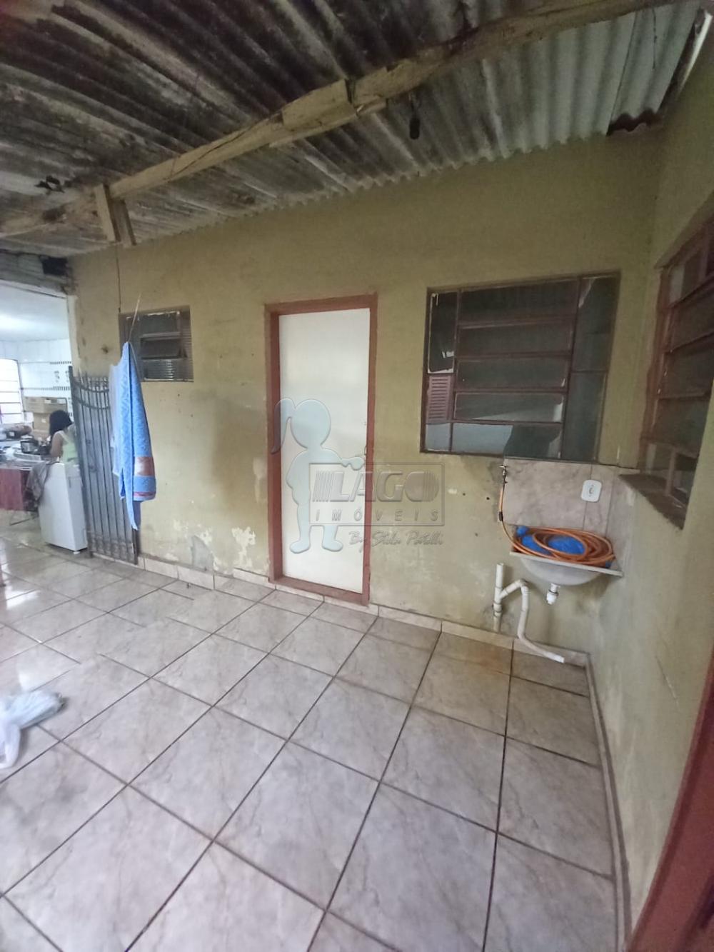 Alugar Casas / Padrão em Ribeirão Preto R$ 800,00 - Foto 17