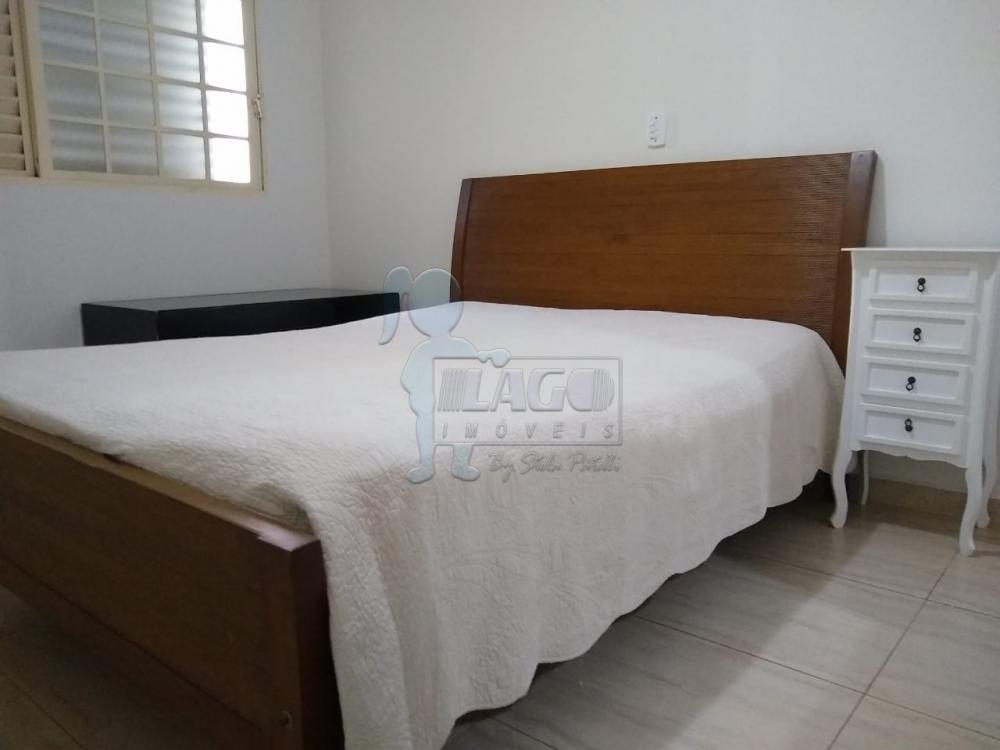 Alugar Apartamentos / Padrão em Ribeirão Preto R$ 1.700,00 - Foto 10