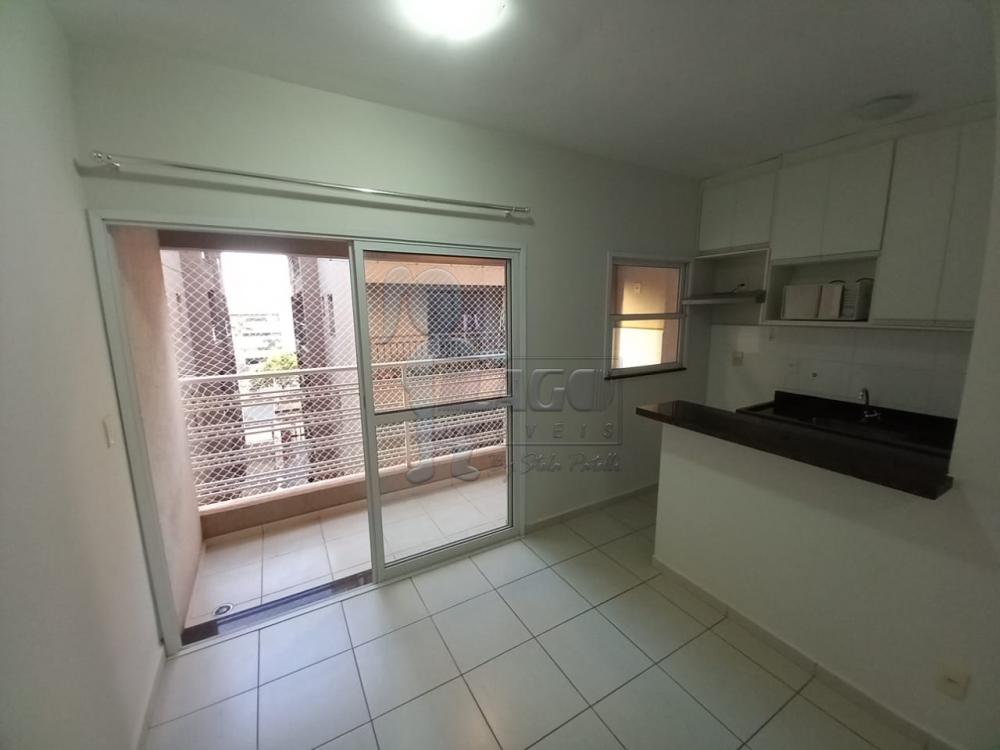 Alugar Apartamentos / Padrão em Ribeirão Preto R$ 1.450,00 - Foto 3