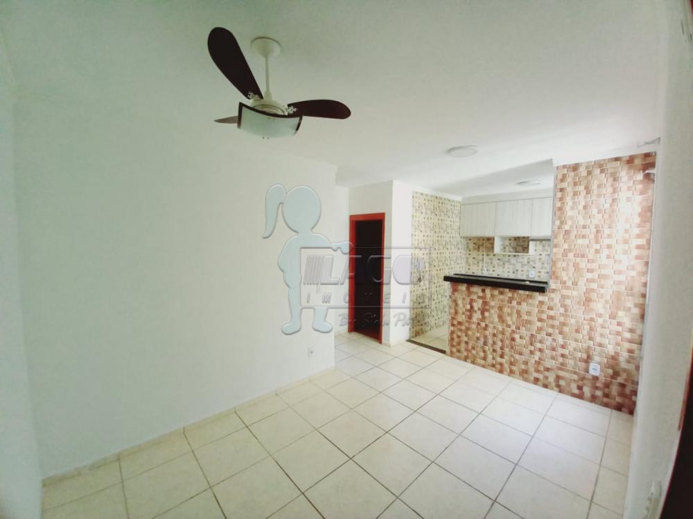 Alugar Apartamentos / Padrão em Ribeirão Preto R$ 950,00 - Foto 1