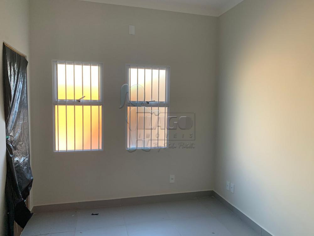 Alugar Casas / Padrão em Ribeirão Preto R$ 1.600,00 - Foto 4