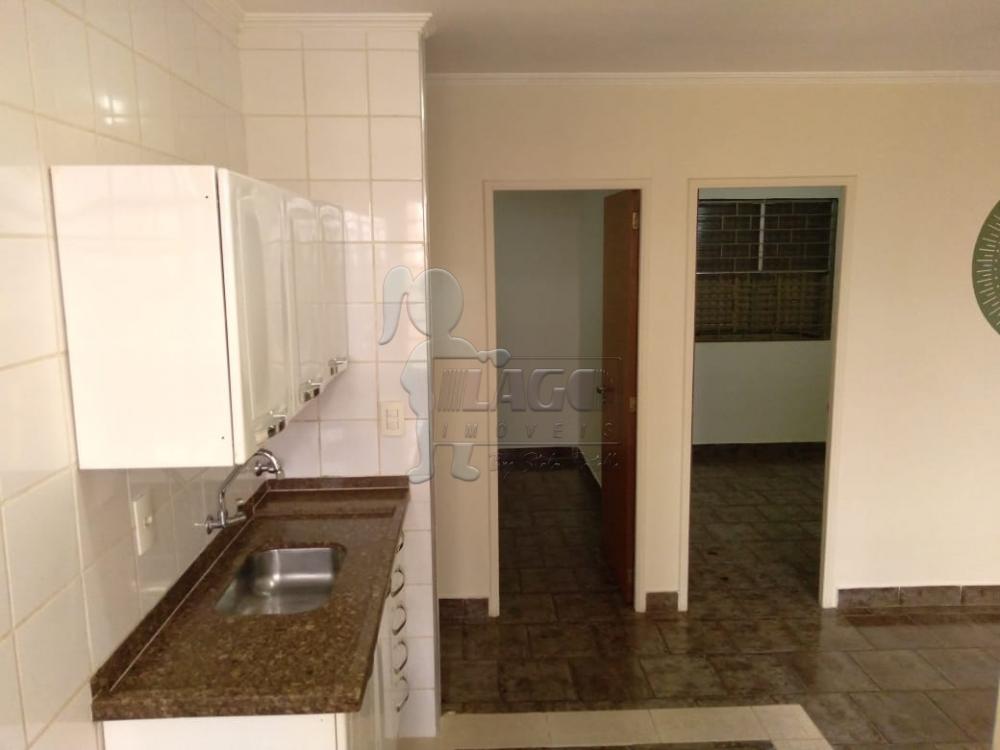 Alugar Apartamentos / Padrão em Ribeirão Preto R$ 950,00 - Foto 4